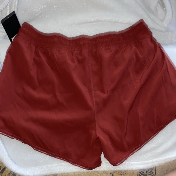 Woman’s 90 degrees flex for it shorts XL rustic cognac NWT - Picture 4 of 8